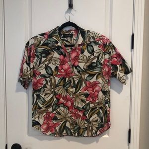 Women’s Floral Collared Top